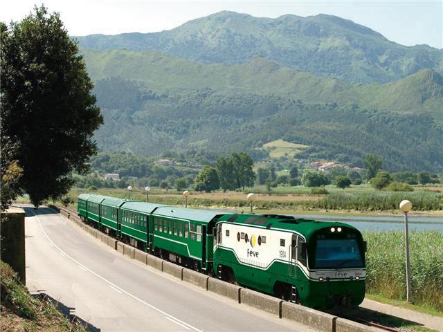 Trenes turísticos, recorre España en un tren de época. 5