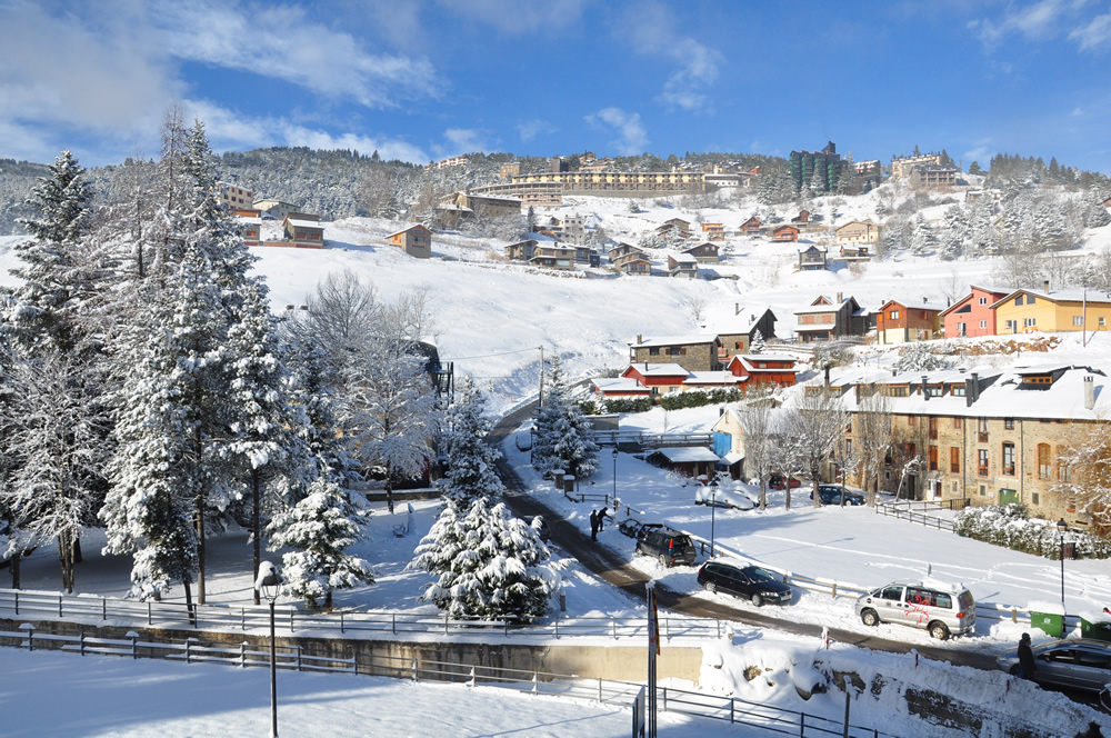 Conoce las 6 mejores estaciones de esquí españolas y como llegar en tren o AVE 1